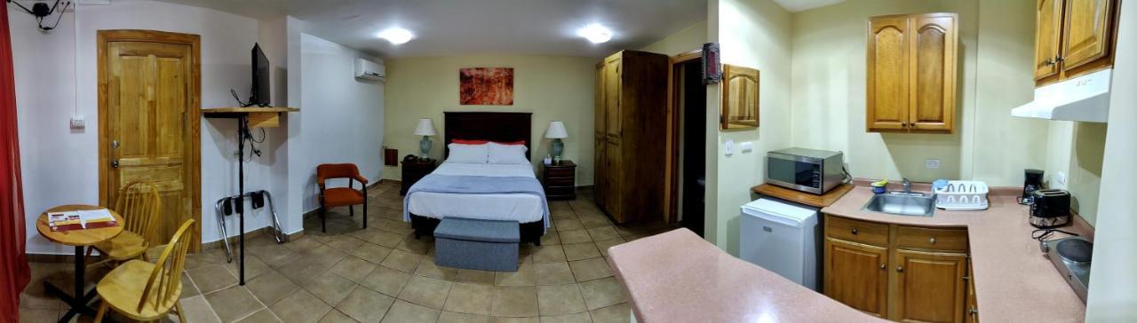 Apartotel Don Francisco San Jose  Luaran gambar