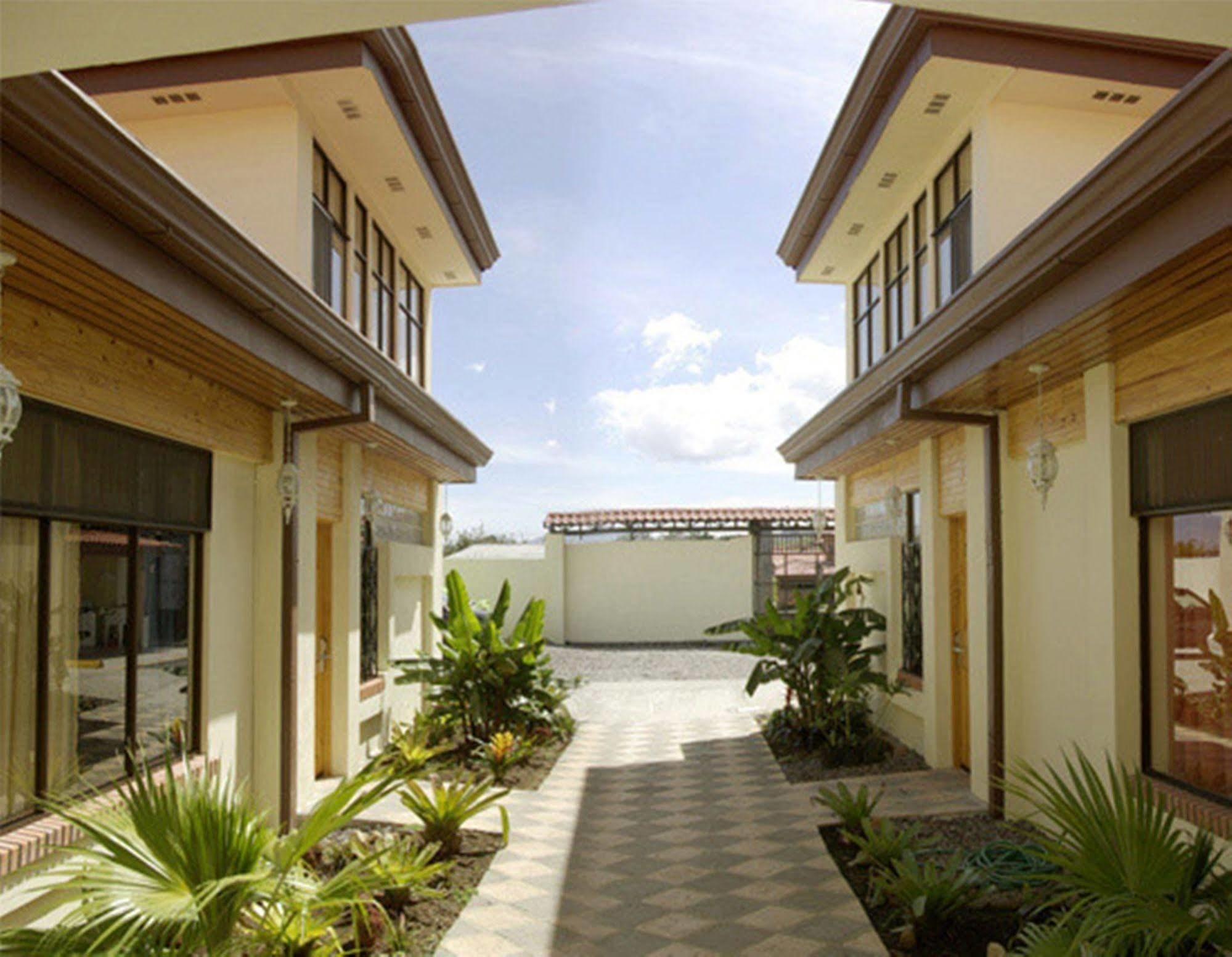 Apartotel Don Francisco San Jose  Luaran gambar