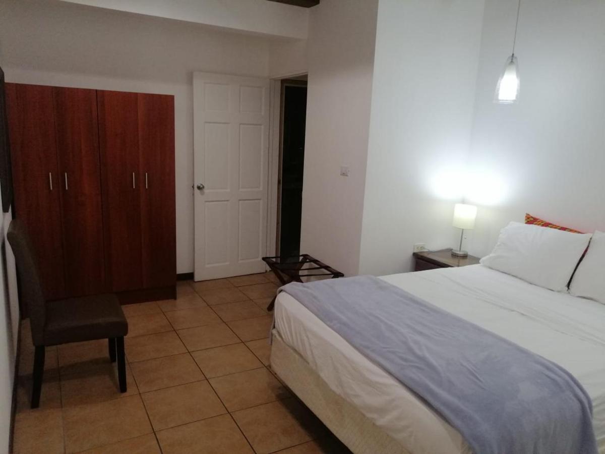 Apartotel Don Francisco San Jose  Luaran gambar
