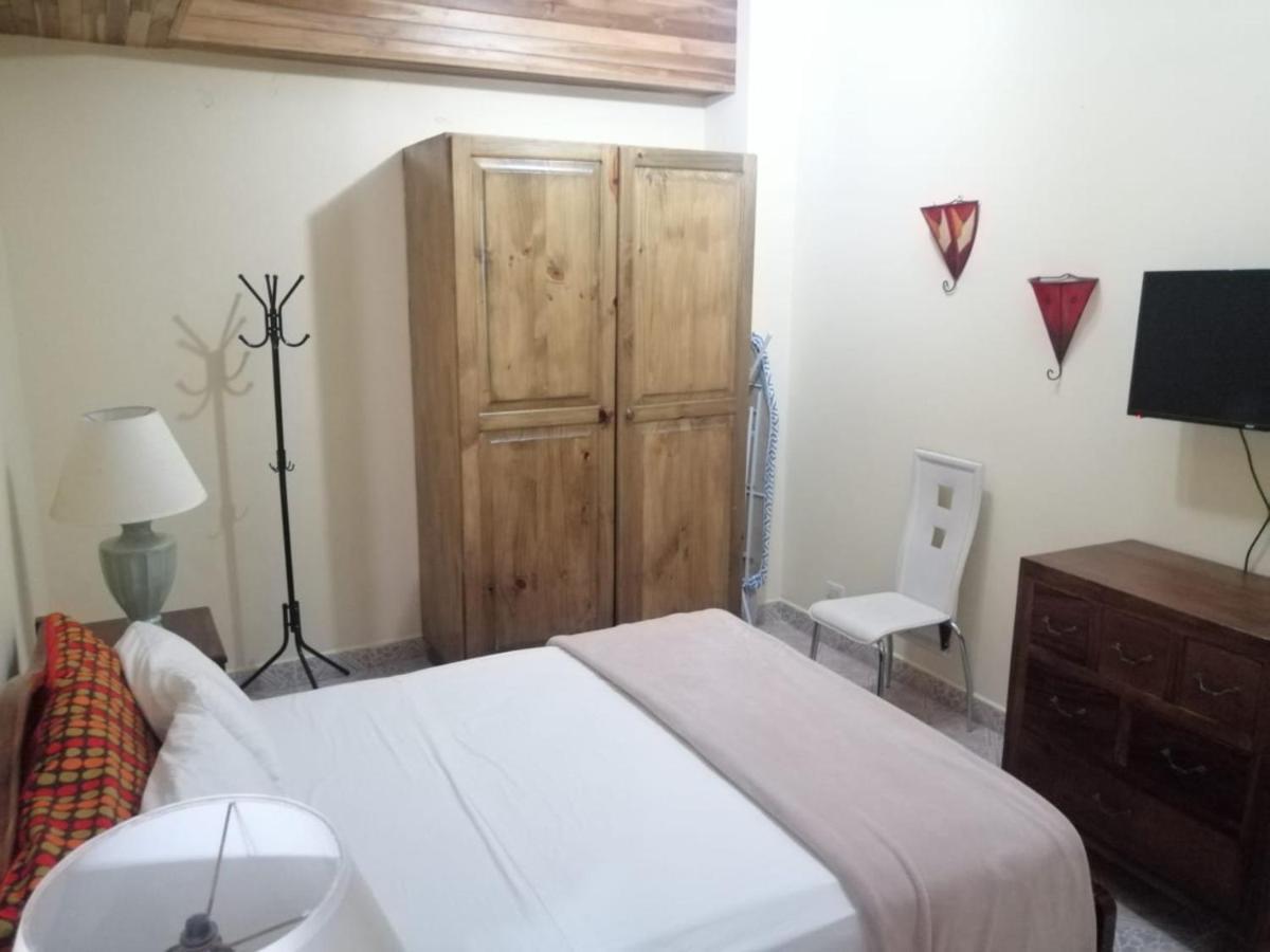 Apartotel Don Francisco San Jose  Luaran gambar